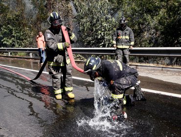 Último balance por incendio en Valparaíso: Autoridades anuncian nuevos cortes en rutas