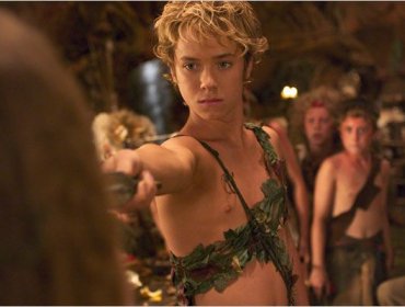 La impresionante transformación del niño que interpretó a Peter Pan