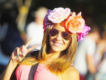 Cata Vallejos recibe críticas por su look en Lollapalooza