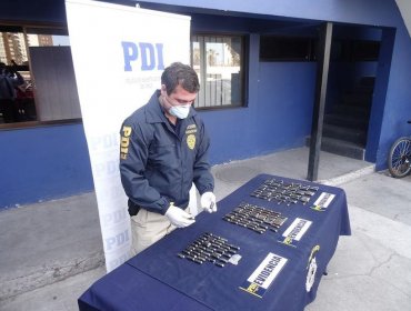 En Iquique detienen a tres sujetos que transportaban más de 200 ovoides de cocaína