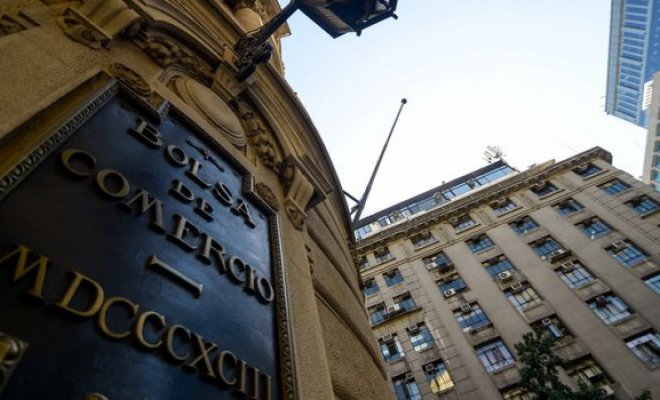 Bolsa de Comercio de Santiago suspende venta de acciones de empresa Soquimich