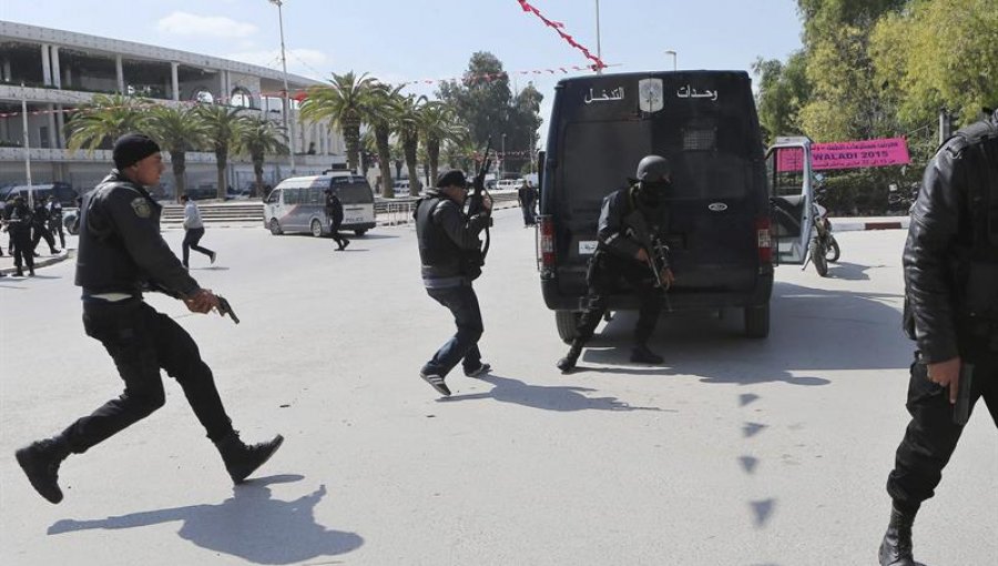 Policía de Túnez mató a terroristas responsables de la toma de rehenes en el Museo Nacional de Bardo