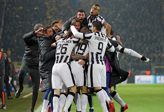 Juventus y Vidal avanzaron a cuartos de Champions tras golear a Borusssia Dortmund