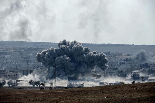 Al menos 70 miembros del régimen muertos en ataque del EI en centro de Siria