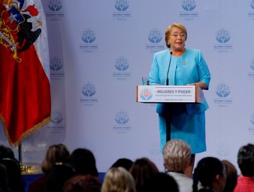 Presidenta Bachelet define en Cerro Castillo la agenda educacional para completar la reforma