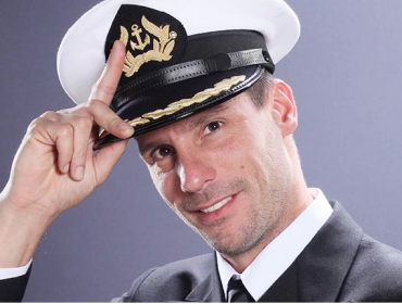 Un uniformado sexy: Así lucirá Gonzalo Valenzuela como marino en la teleserie sucesora de Pituca sin lucas