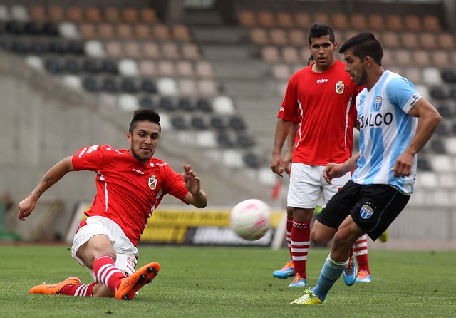 Primera B: La Serena sorprende y golea como visitante a Magallanes