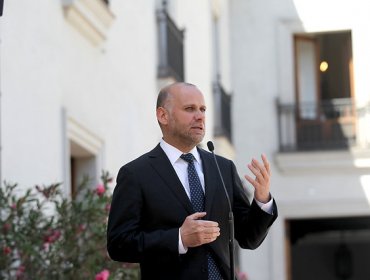 Gobierno responde a ME-O y dice que "no tiene sentido" interpretar visita del Papa a Bolivia