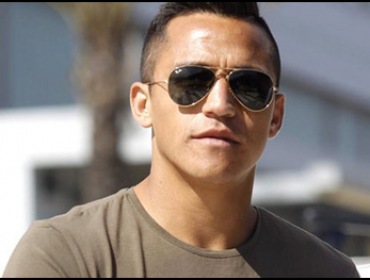 Vuelve a ser furor: Alexis Sánchez y su interpretación musical