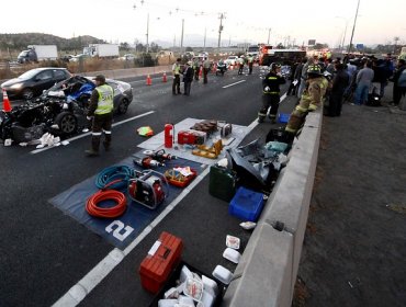 Un menor muere y dos adultos graves tras colisión de camión con motoristas en ruta 68