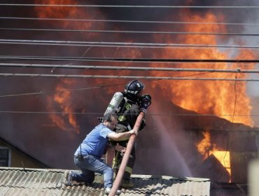 Una madre y su hija murieron en incendio ocurrido en la ciudad de Puerto Montt