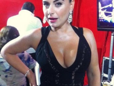 Actriz de Pituca Sin Lucas mató con su escote en Curicó