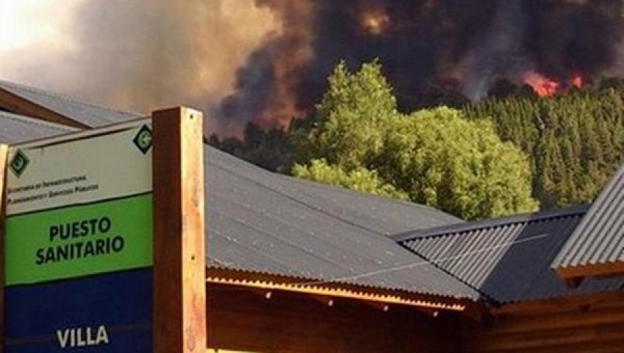 Incendio arrasa parque natural en sur argentino y se acerca a zonas pobladas