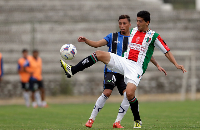 Palestino y Huachipato sólo igualaron en partido pendiente del Clausura