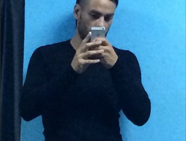 Claudio Valdivia muestra su nuevo look