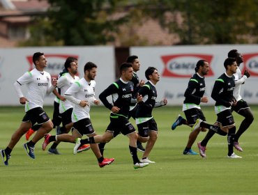 Colo Colo aplastó a San Antonio Unido en duelo amistoso jugado en el estadio Monumental