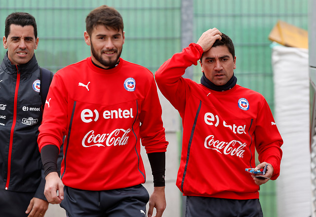 Pizarro: "Feliz de reencontrarme con la Selección, pero lamento el resultado"