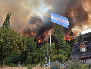 Incendio arrasa 1.200 hectáreas en parque natural del sur de Argentina