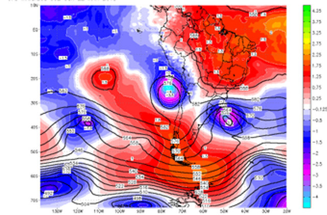 Estadounidense experto en meteorología advirtió el fin de semana del fuerte sistema frontal que afectaría al norte de Chile