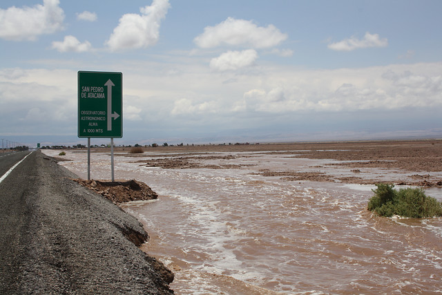 Vialidad logró reconectar los sectores norte y sur de Chañaral que estaban divididos por el río El Salado