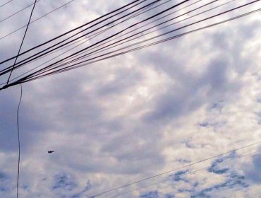 Temuco: Vuelo de F-16 causan curiosidad y críticas entre transeúntes