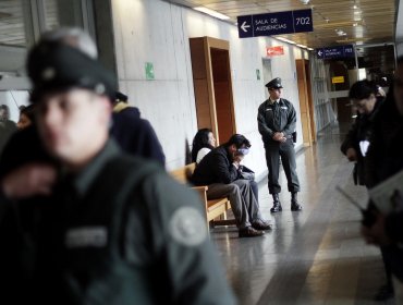 Condenan a 10 años de cárcel a sujeto que violó en forma reiterada a su hija de 14