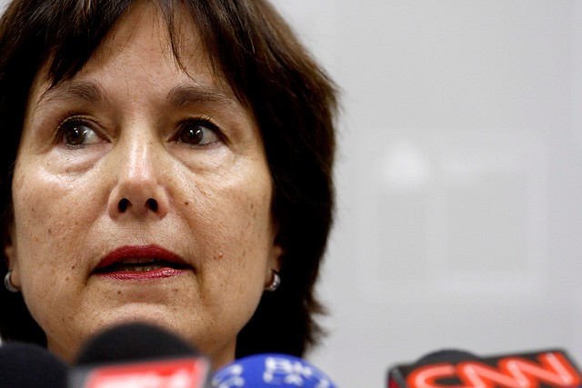 Ministras sufren impasse en el Congreso tras ser increpadas por despenalizacion del aborto