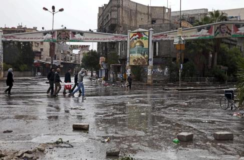 Rebeldes recuperan terreno frente al campo de Al Yarmuk en Damasco