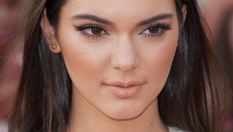 Kendall Jenner impresionó con su abultado trasero