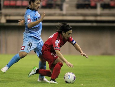 Ñublense derrota a Iquique y se aferra a Primera División