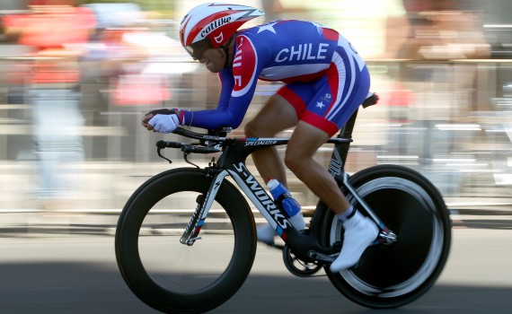 Ciclismo: Carlos Oyarzún hace historia y gana la Vuelta a Uruguay