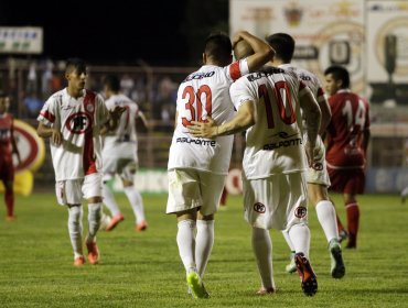 Primera B: San Felipe golea a La Serena y da caza a San Luis en la cima