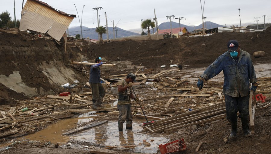 Completaron información de damnificados en provincias de Chañaral y Huasco