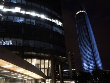 Guardia fue baleado en el rostro durante violento asalto al mall Costanera Center