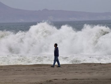 Armada anuncia marejadas para los próximos días entre Arica y Aysén