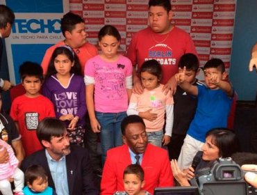 Pelé dice que Chile debe estar atento en Copa América por ser local