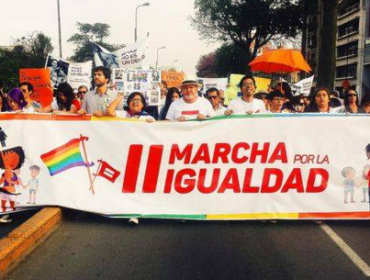 Limeños marchan por la igualdad de derechos para los homosexuales