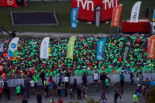 Novena maratón de Santiago tiene ganadores en 10K y 21k