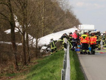 Un muerto y tres heridos al estrellarse una avioneta en el norte de Alemania