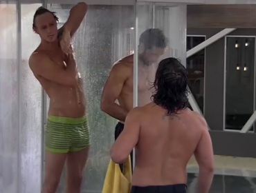 Video: Sebastián Ramírez pierde el control con Eduardo en Amor a Prueba