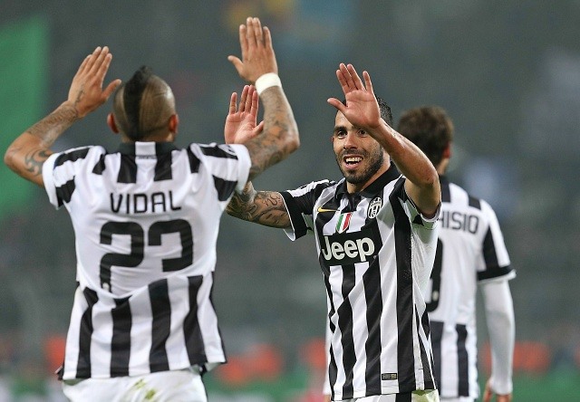 Champions League: Arturo Vidal convierte de penal facilitando a la Juventus su paso a cuartos de final