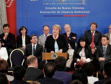 Bachelet crea comisión para modificar sistema de evaluación de impacto ambiental