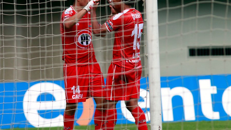 Ñublense: Lorca y Varas serán la delantera titular ante Santiago Wanderers