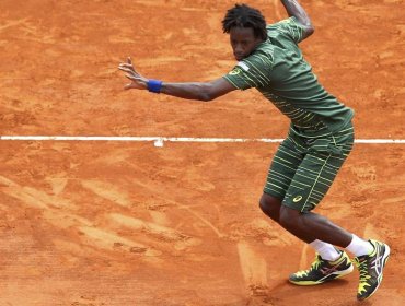 Monfils sorprende a Federer en octavos de final del Master de Montecarlo