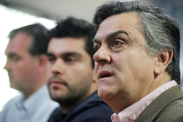 Pablo Longueira concurre a declarar ante fiscal a cargo del caso Caval