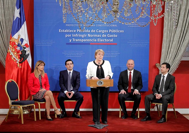 Financiamiento de Campañas: Bachelet presenta proyecto que pretende destituir a quienes no cumplan con la ley