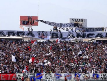 Colo Colo tuvo su tradicional "Arengazo" en la previa del choque ante la UC