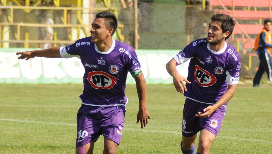 Primera B: Deportes Concepción vence a Rangers y lo complica con el descenso