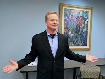 Dos demócratas decidirán pronto si compiten con Hillary Clinton en 2016
