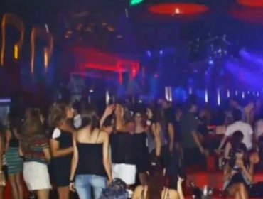 Amor a Prueba: Captan el desenfrenado carrete de Leandro en Argentina